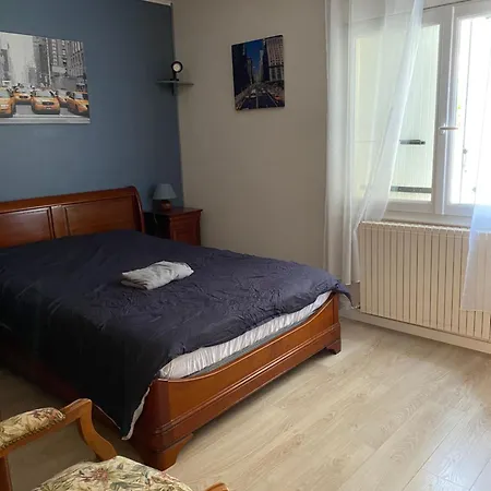 Loue Maison Quartier Calme Casa vacanze